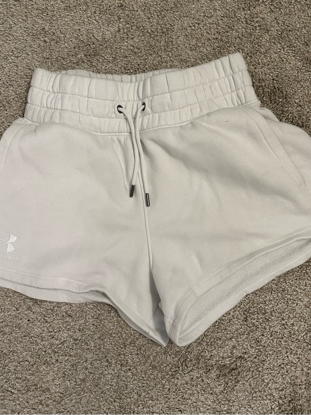 Under Armour Women’s White Elastic Waist Athletic Shorts